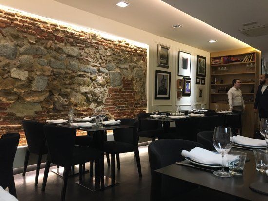 La Tasquita de Enfrente